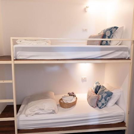 Hostel Oon Poshtel X Cafe Chiang Mai Zewnętrze zdjęcie