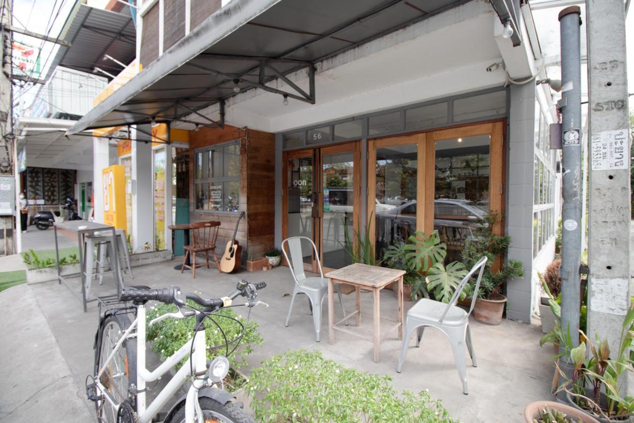 Hostel Oon Poshtel X Cafe Chiang Mai Zewnętrze zdjęcie