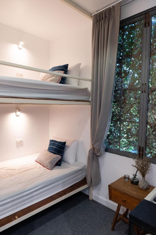 Hostel Oon Poshtel X Cafe Chiang Mai Zewnętrze zdjęcie