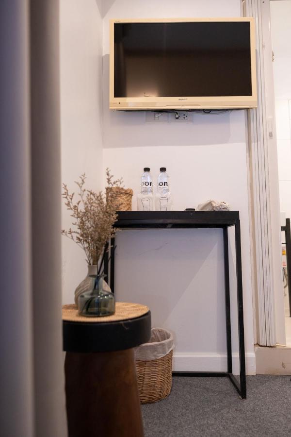 Hostel Oon Poshtel X Cafe Chiang Mai Zewnętrze zdjęcie