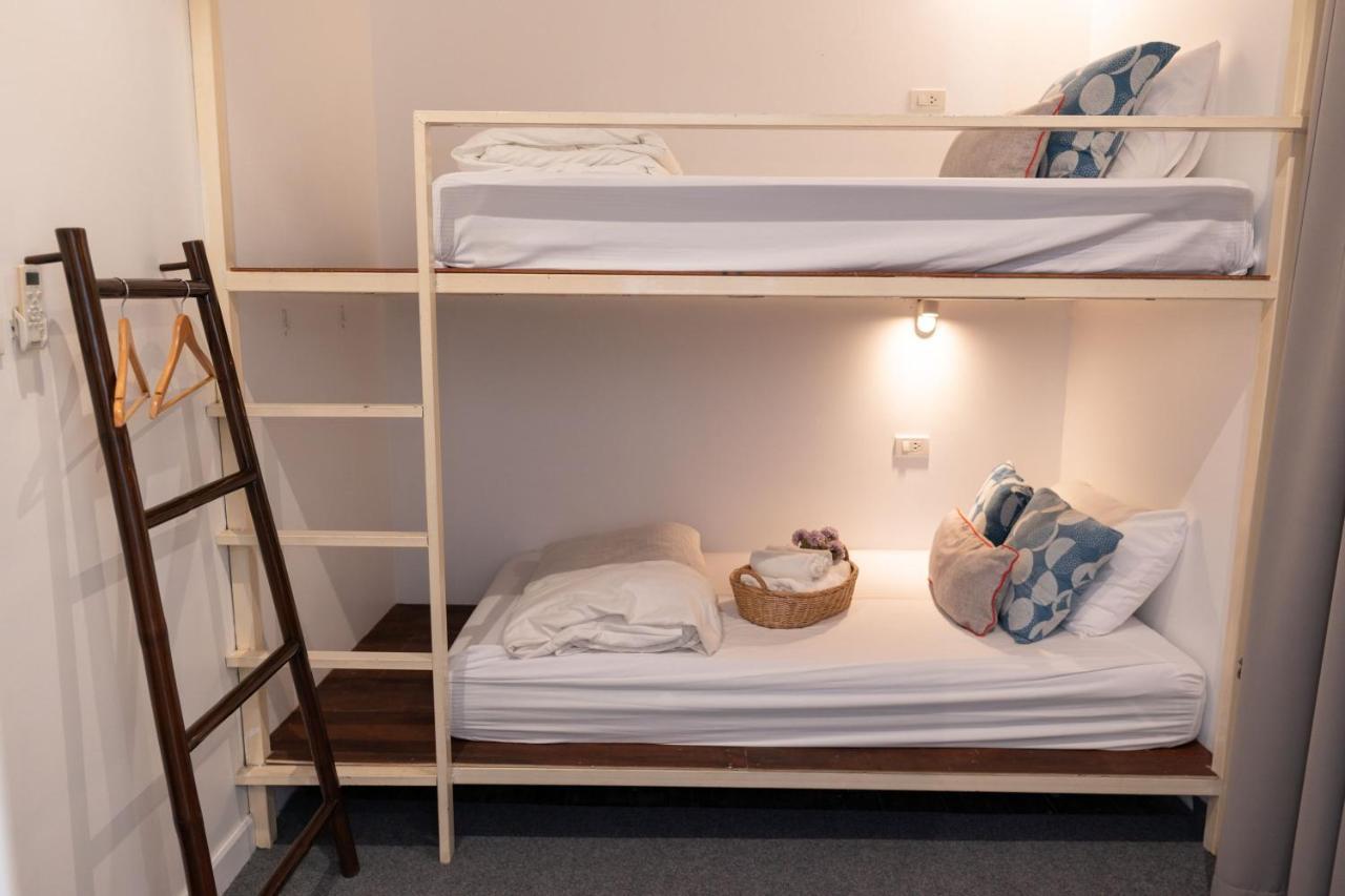 Hostel Oon Poshtel X Cafe Chiang Mai Zewnętrze zdjęcie