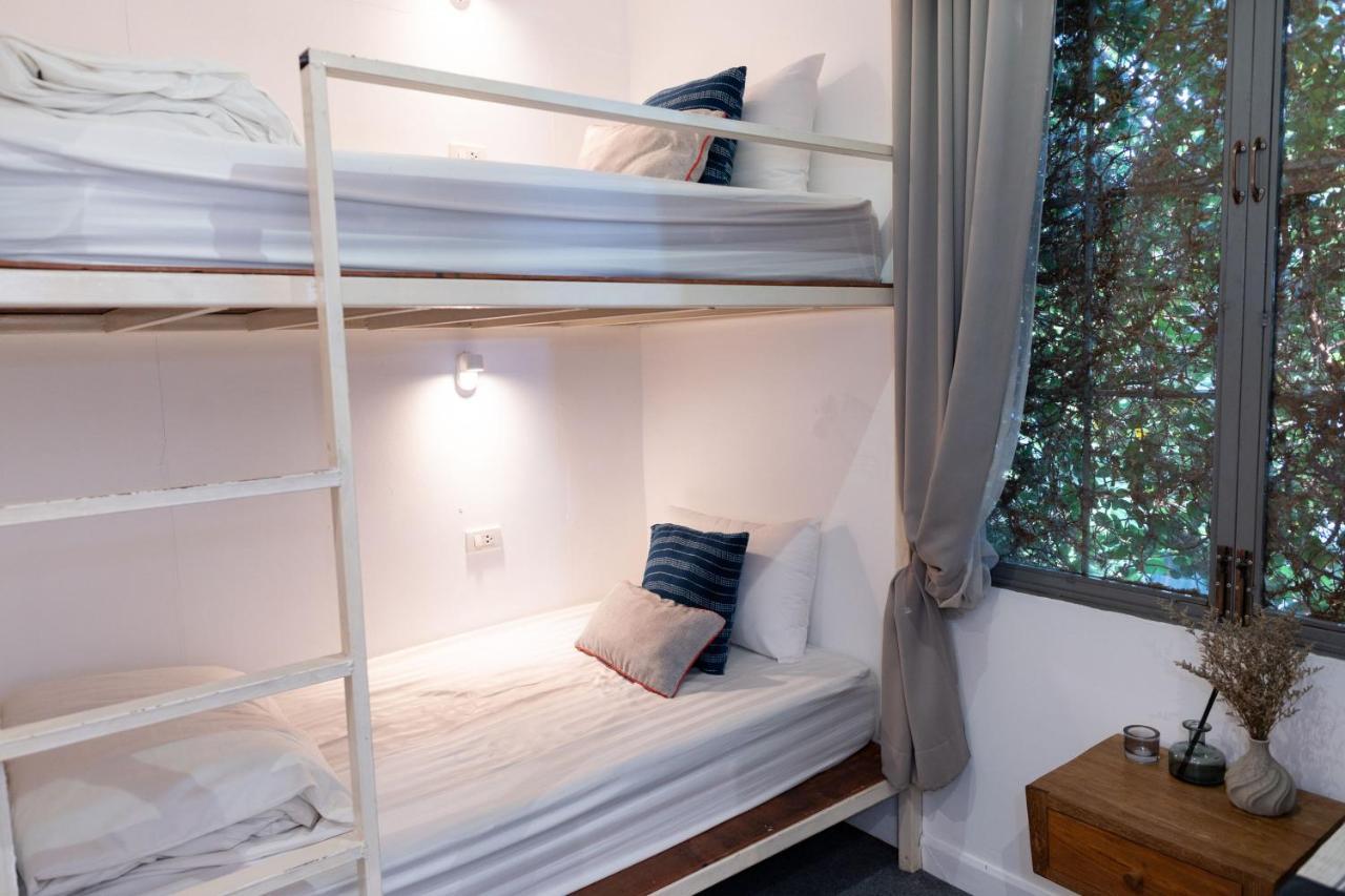 Hostel Oon Poshtel X Cafe Chiang Mai Zewnętrze zdjęcie